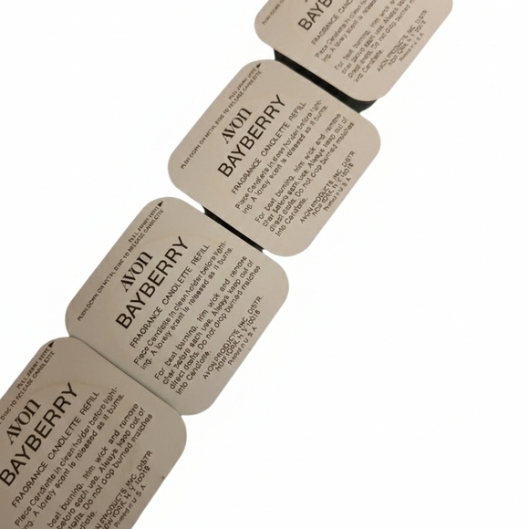 Avon 1876 Cape Cod Collection Wine Goblet - Picture 2 of 3